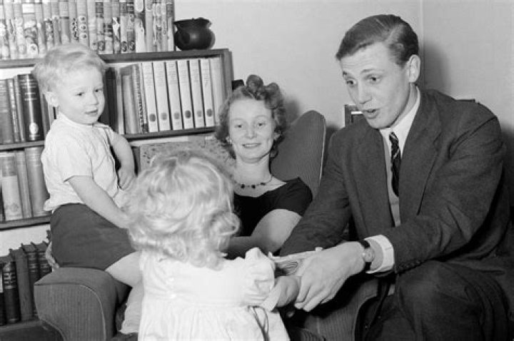 David Attenborough's son, Robert Attenborough Biography: Nationality, Height, Age, Net Worth, Wife, Pictures