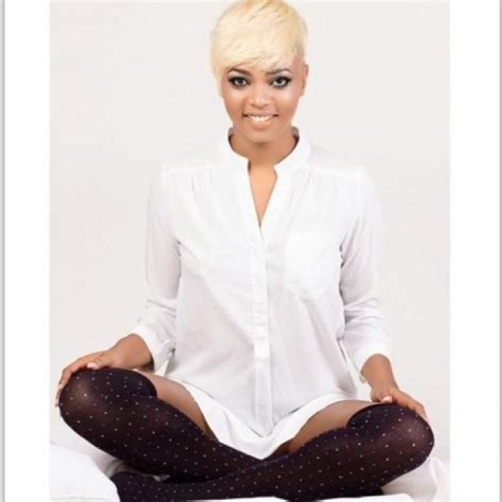 Feza Kessy Biography: Age, Boyfriend, Net Worth, Latest News, Songs, Wikipedia, Son