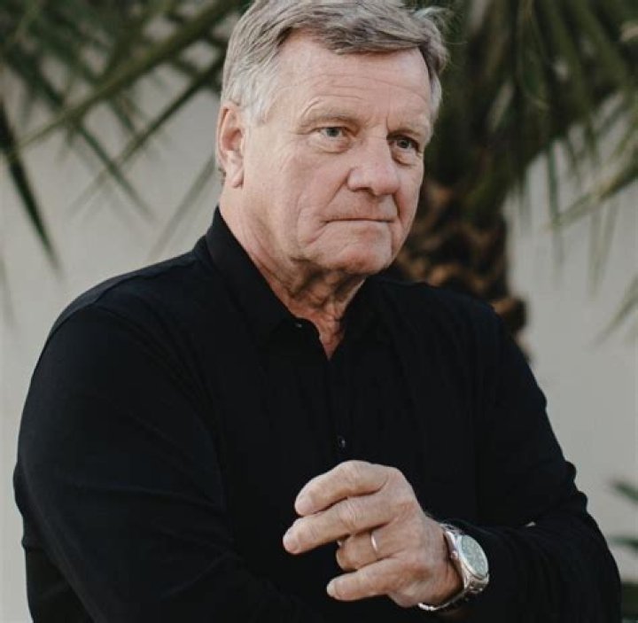 Hartmut Mehdorn Fortune