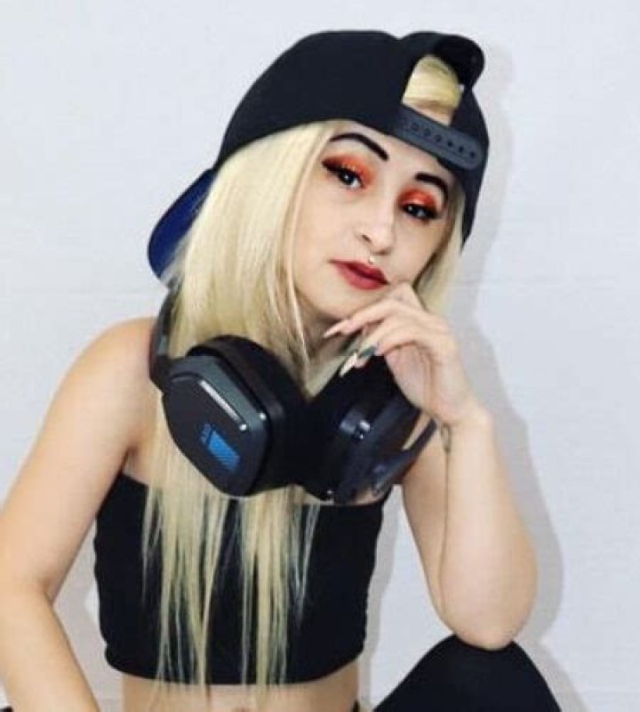 Tiny Texie Height, Weight, Age, Net Worth, Dating, Bio, Facts