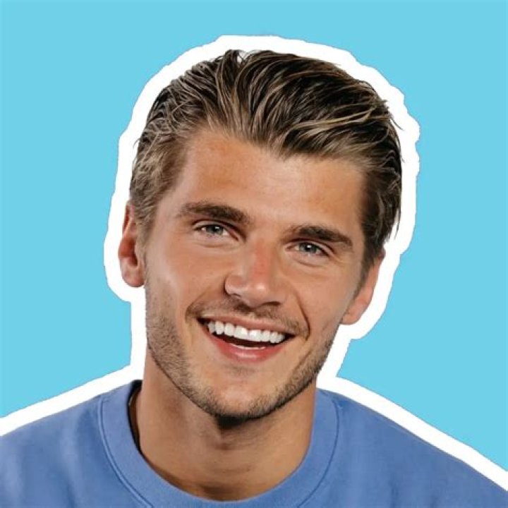 Twan Kuyper Biography: Height, Age, Siblings, Girlfriend, Net Worth, Wife, Movies, TV Shows, Instagram, YouTube, Ethnicity, Wikipedia